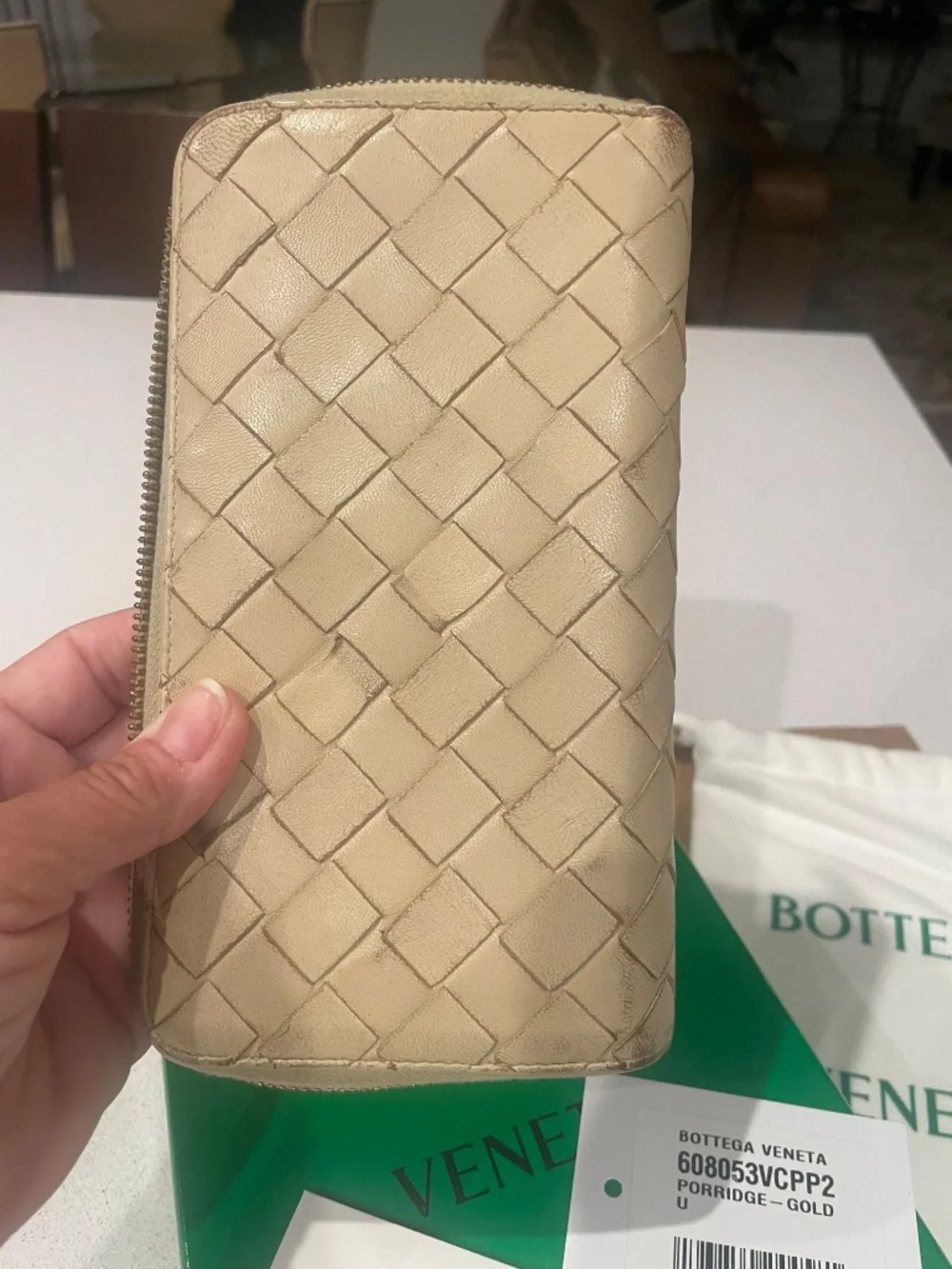 Bottega Vaneta interecciato zip around wallet-tan